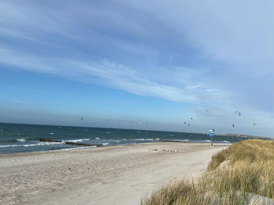 Wasserblick, In 3 Min Am Strand Heiligenhafen Exterior foto